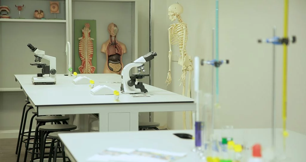 Science & Healthcare Lab